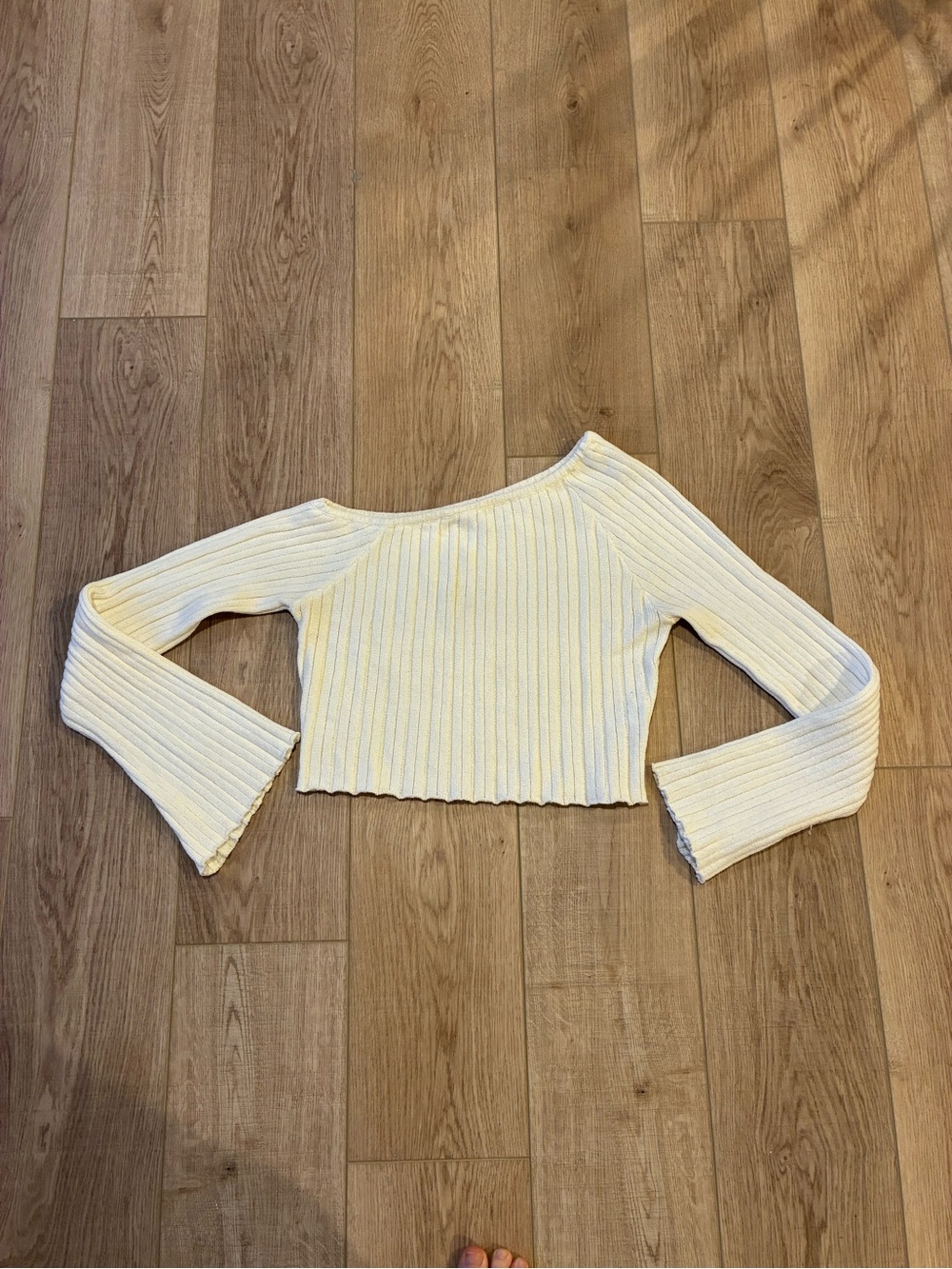 Princess Polly Ribbed Off-Shoulder Crop Top in Cream size 8 long sleeve festival
